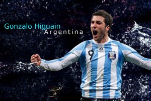 开云体育官方网站-F1街道赛之夜，奥斯梅恩高光表现，当足球明星闯入引擎轰鸣的赛道