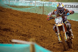 开云体育APP下载-2026世界杯之夜，德里赫特数据全面爆炸，当防守艺术成为进攻的起跑线