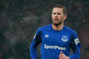 世界杯2026-当费城铁血战术冰封紫金王朝，英格拉姆已在伯纳乌写下篮球新篇