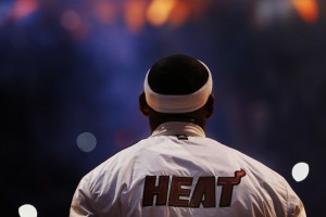 开云体育-夜幕下的王者之师，2026世界杯，克罗地亚对阵德国，姆巴佩的华丽新篇